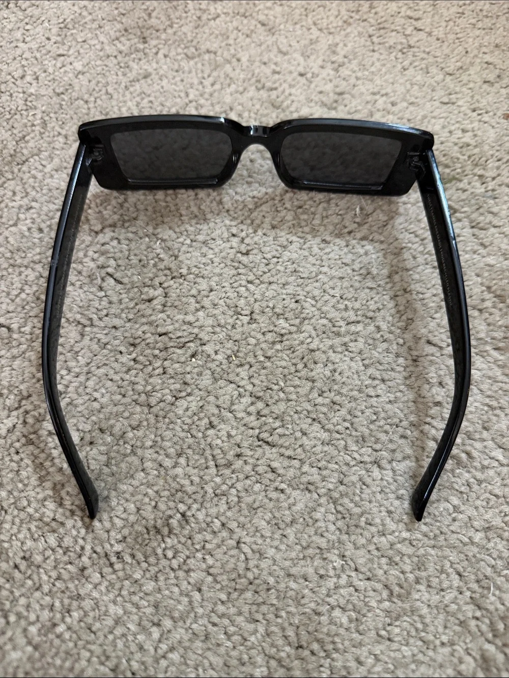 Black Rectangular Women's Sunglasses
